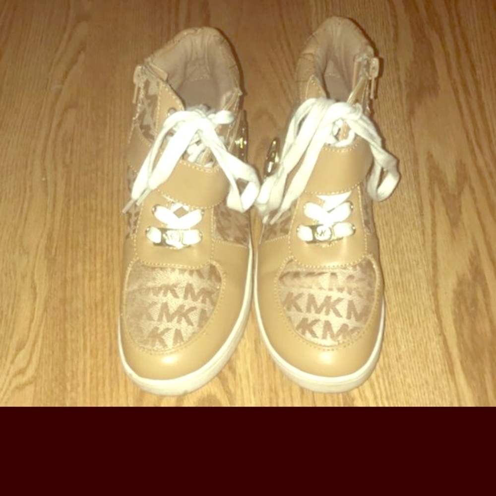 Girls Michael kors shoes
